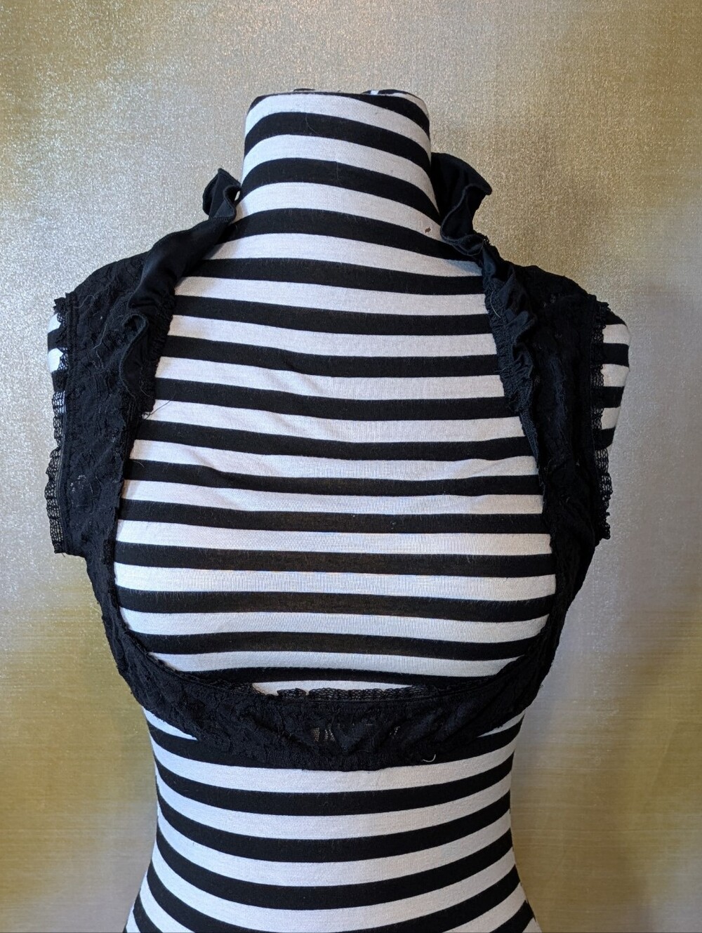 Black Lace Layering Bolero Shrug Ruffle Elastic Collar Short Sleeve Top